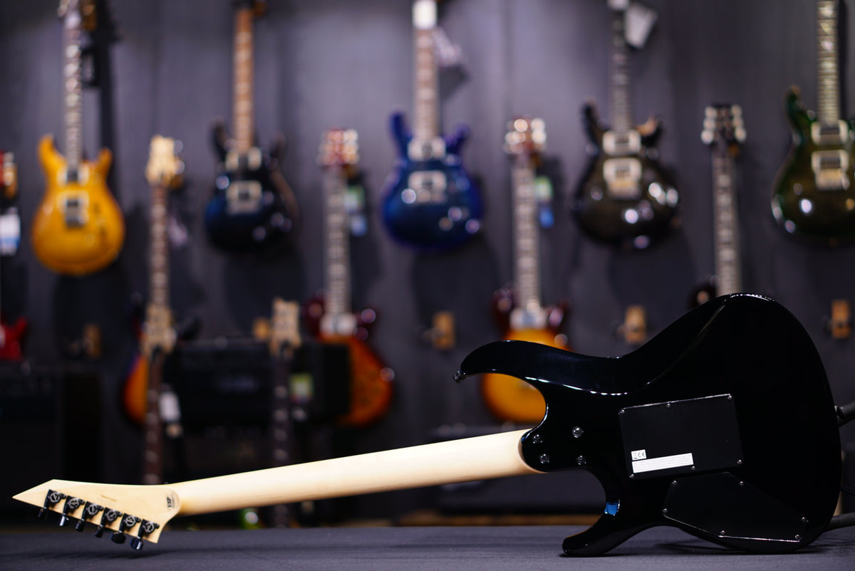 ESP Maverick Glitter storm violet E4611252 V2
