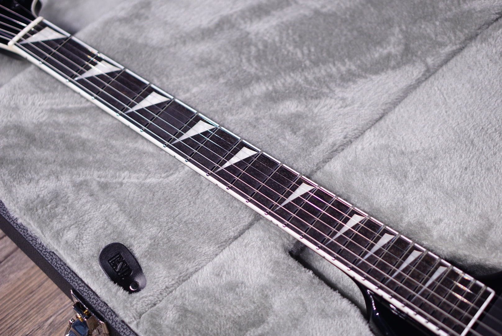 ESP E-II ARROW NT Black ES7680263