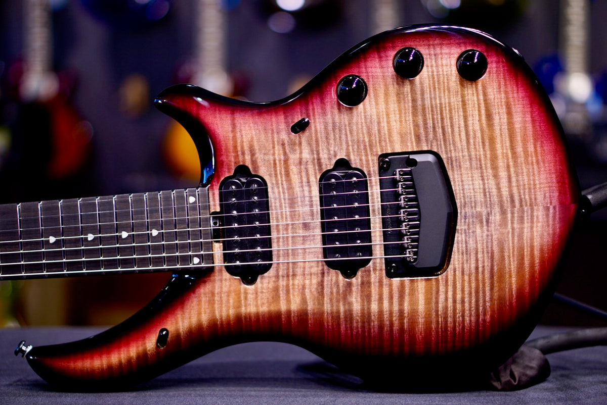 Ernie Ball Music Man Majesty Premium Select 7 Strings -Strawberry moon M021571