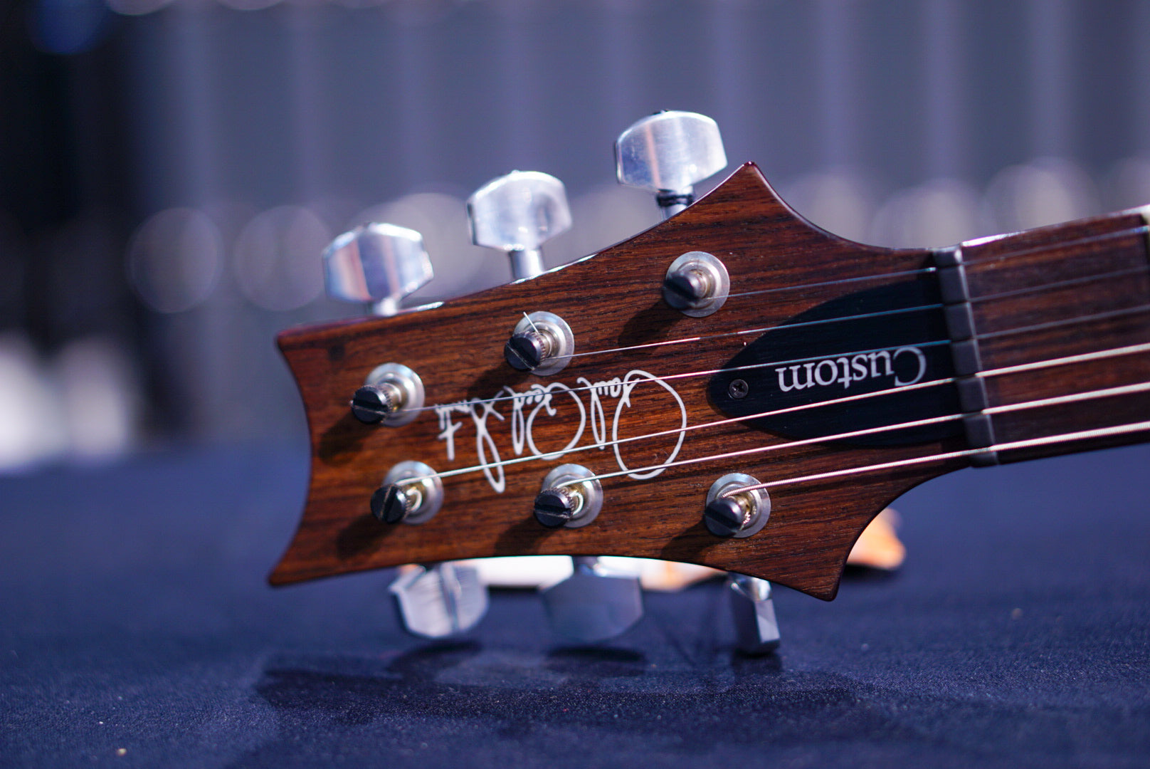 PRS Custom 24 charcoal cherry w stained flame neck 241400