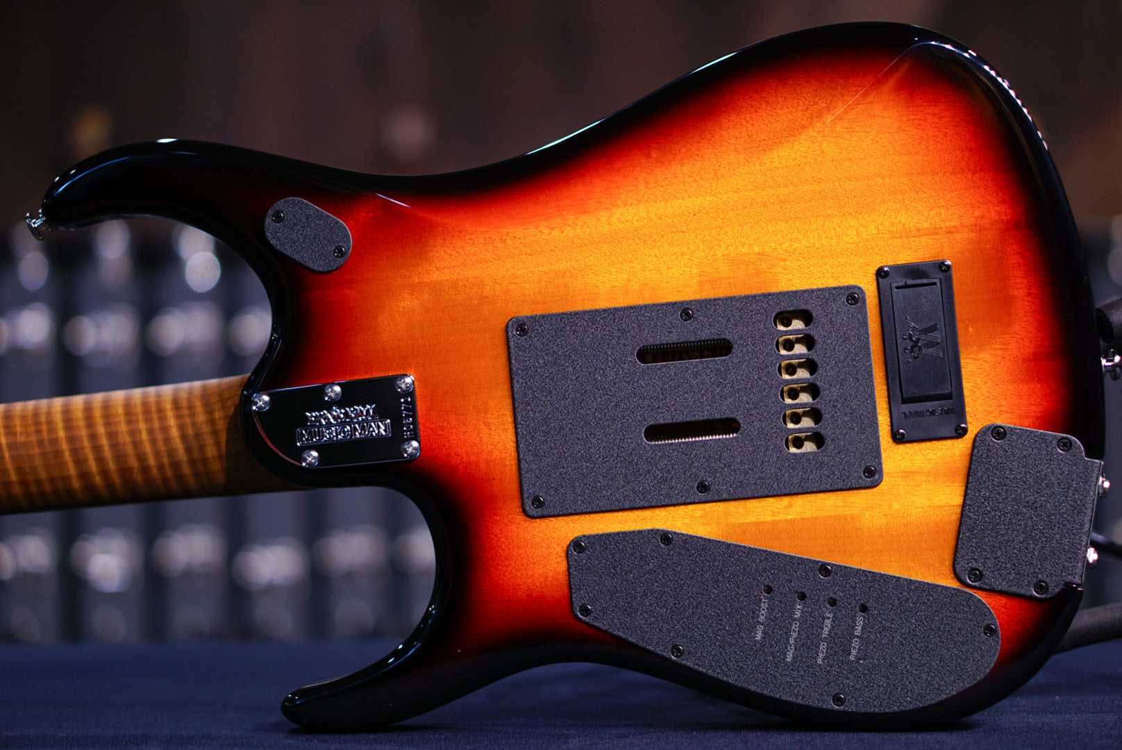 Ernie Ball Music Man JP 15 6 string Tiger Eye Flame Top H05771