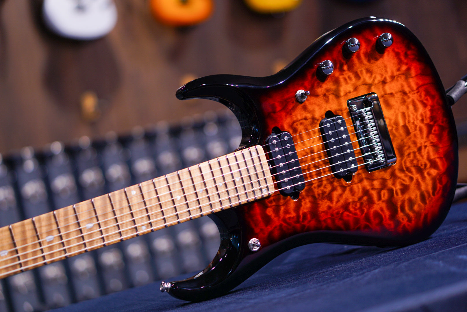 Ernie Ball Musicman JP 15 7 string Quilt tiger eye k04949