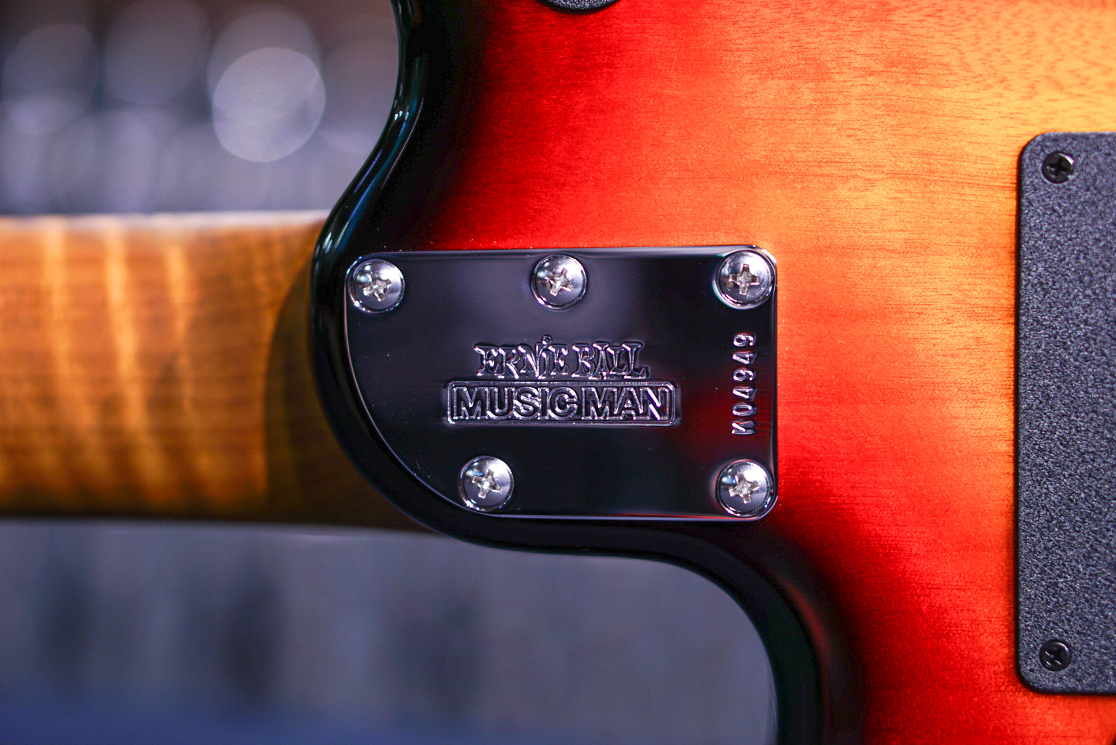 Ernie Ball Musicman JP 15 7 string Quilt tiger eye k04949