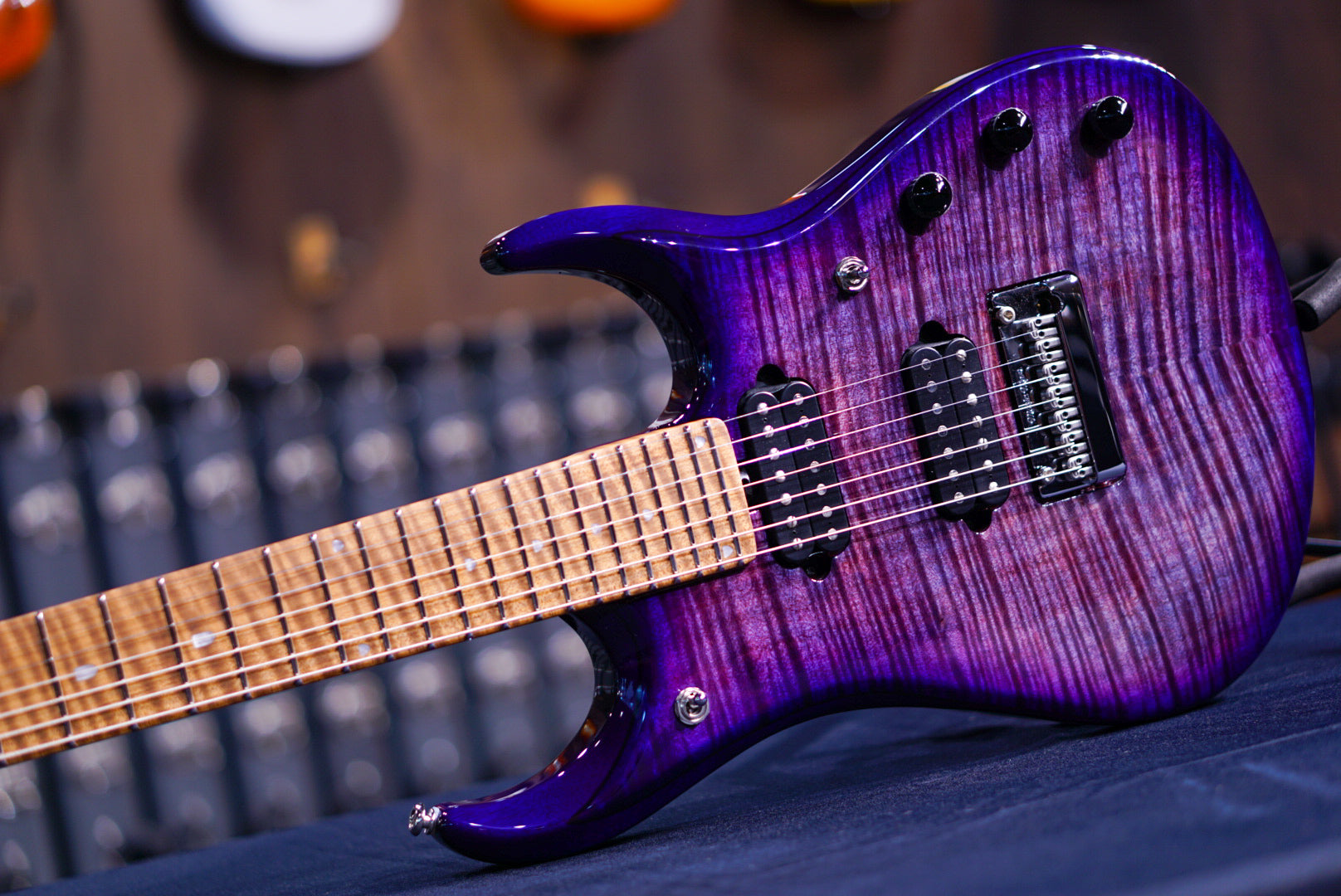 Ernie Ball Music Man JP 15 7 string flame Nebula K02779