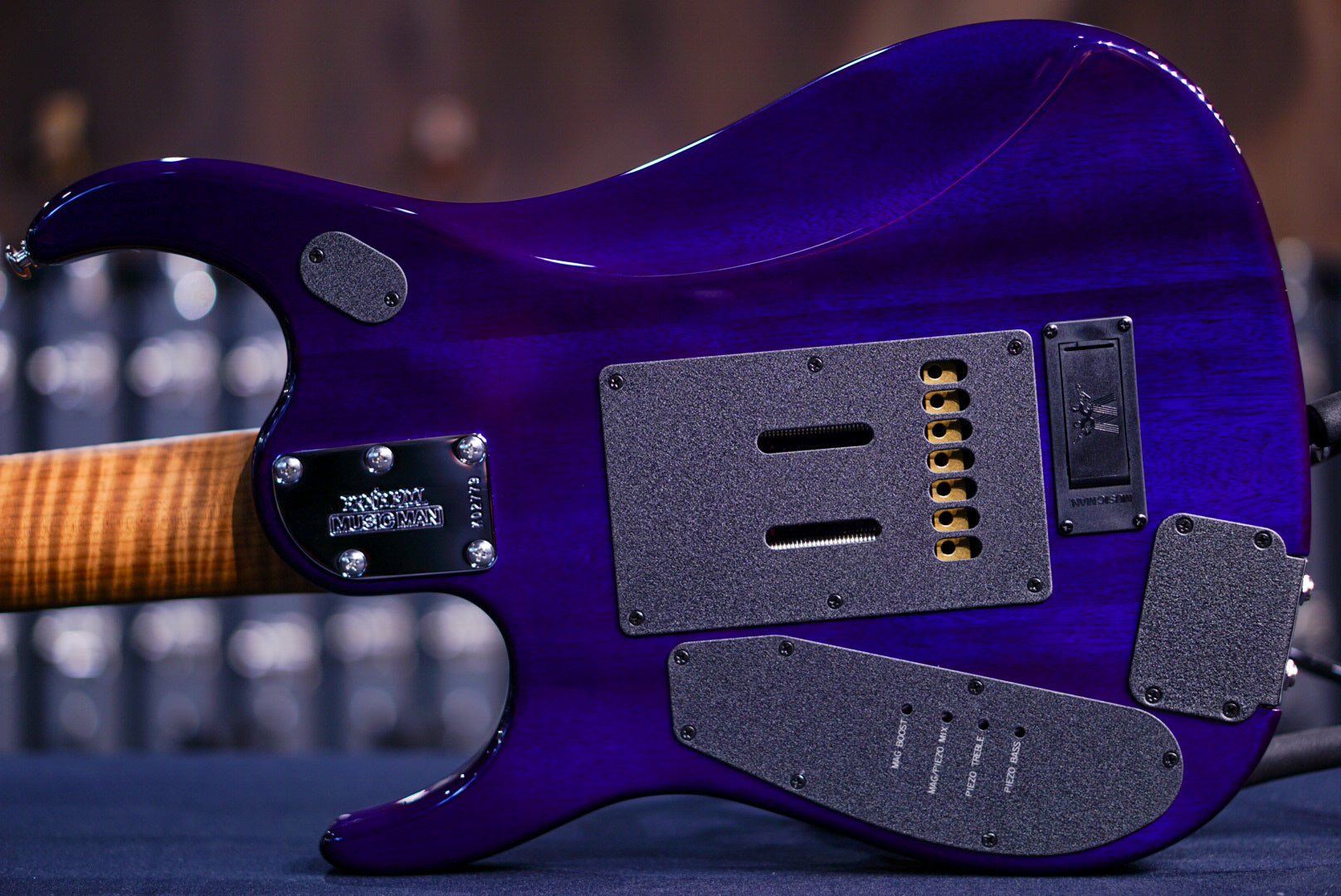 Ernie Ball Music Man JP 15 7 string flame Nebula K02779