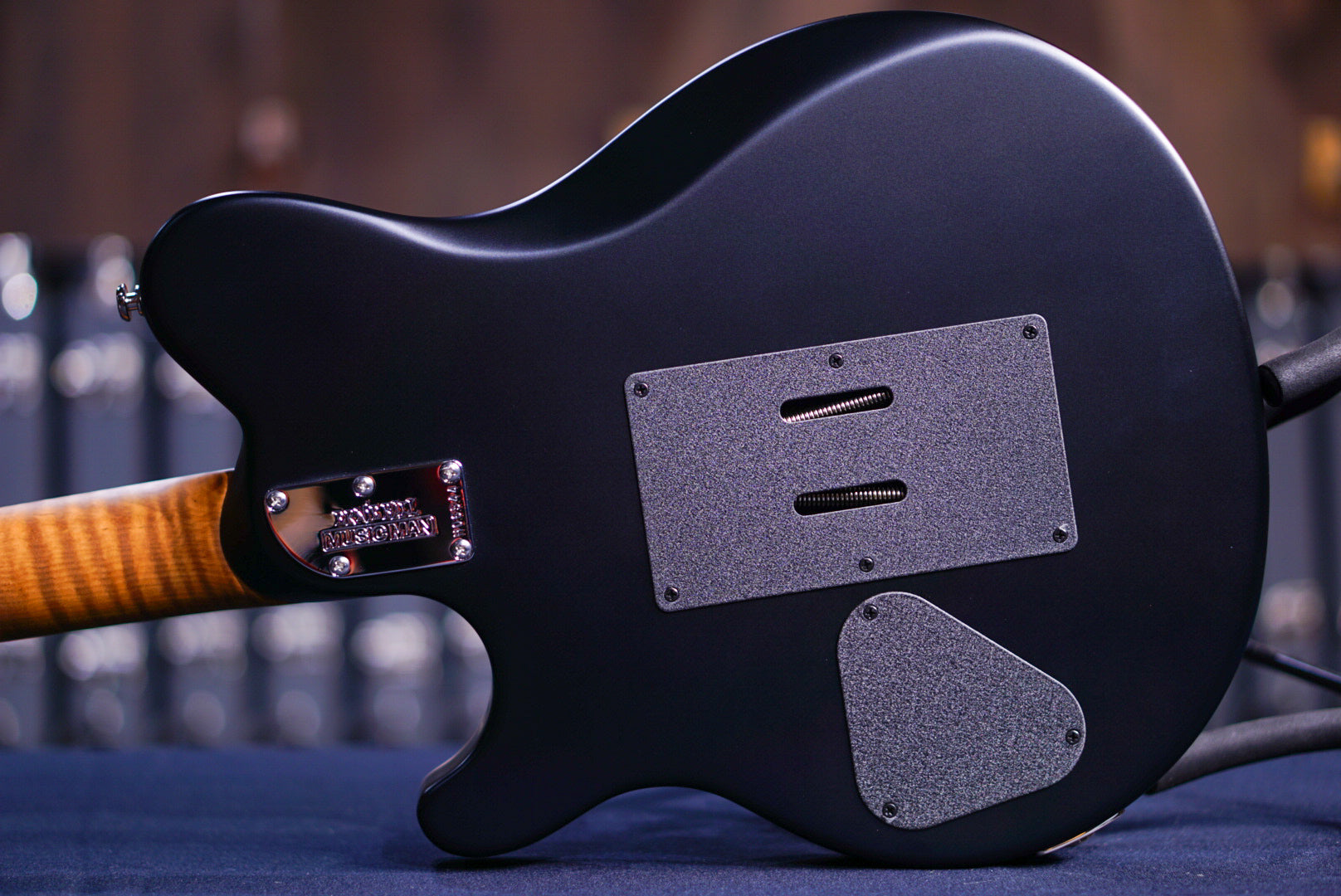 Ernie Ball Music Man Axis honey pot Flame H06544