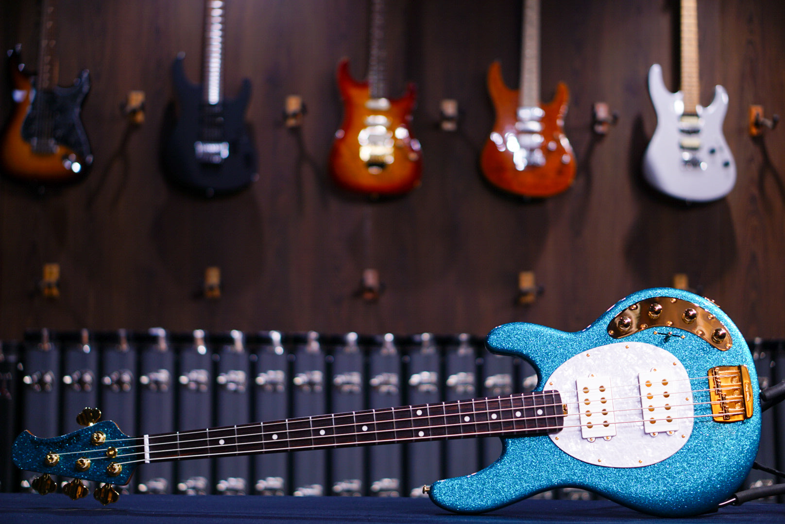 Ernie Ball Music Man StingRay 4 Special Ocean Sparkle HH K03522