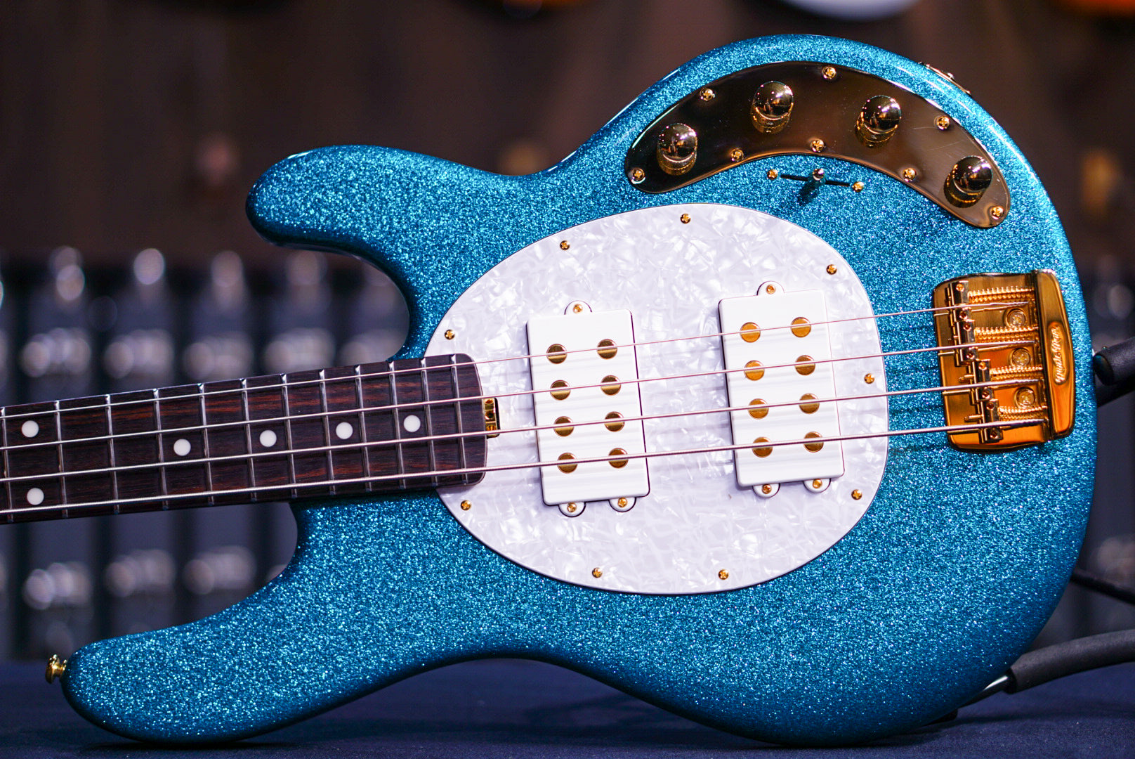 Ernie Ball Music Man StingRay 4 Special Ocean Sparkle HH K03522