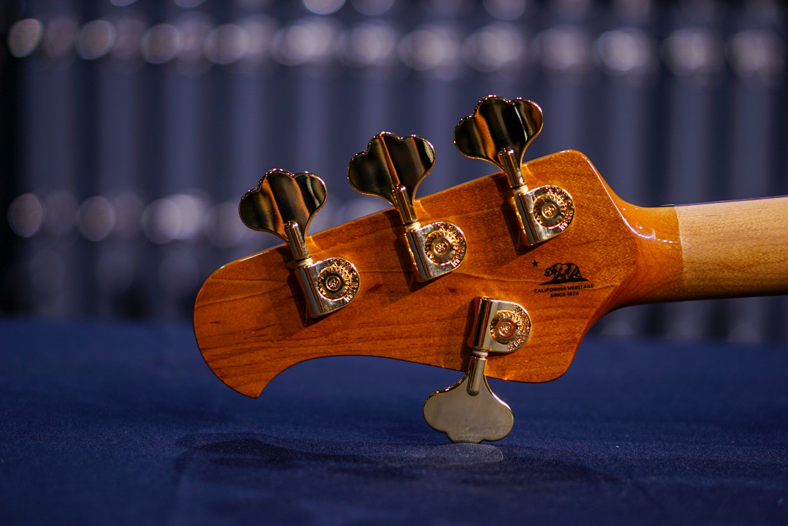 Ernie Ball Music Man StingRay 4 Special Ocean Sparkle HH K03522