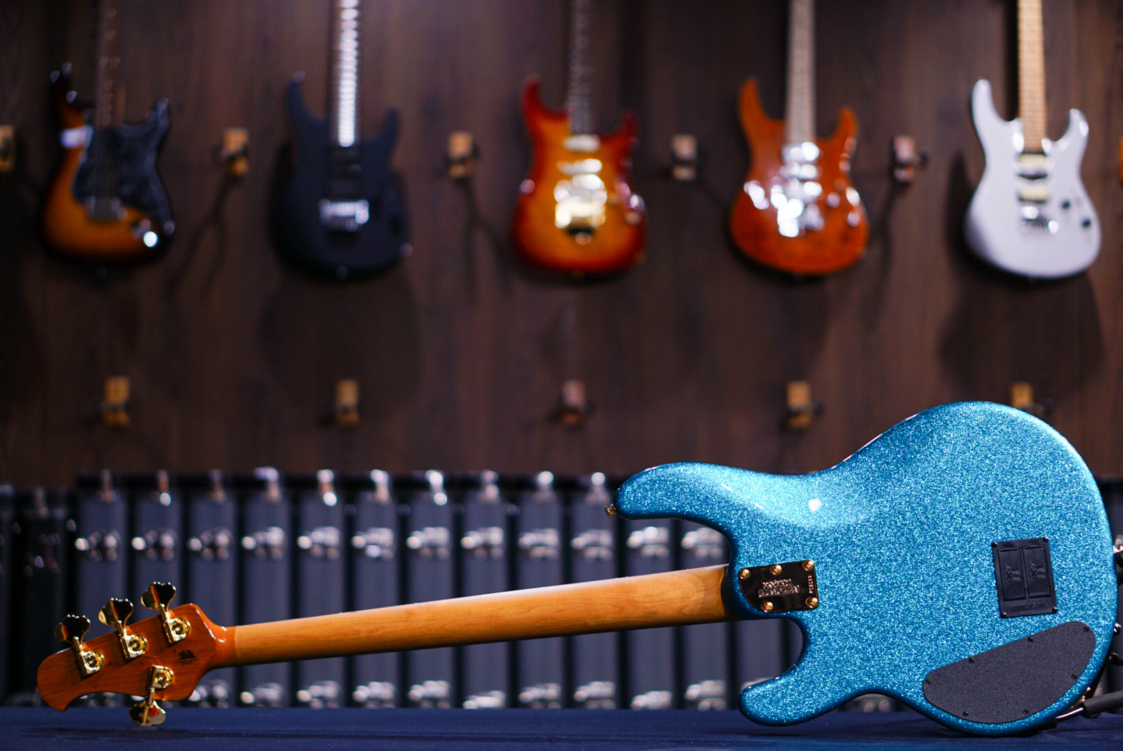 Ernie Ball Music Man StingRay 4 Special Ocean Sparkle HH K03522