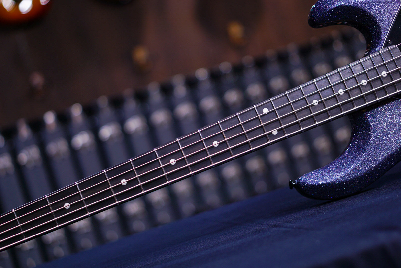 Ernie Ball Music Man DarkRay 5 Starry Nights S10465