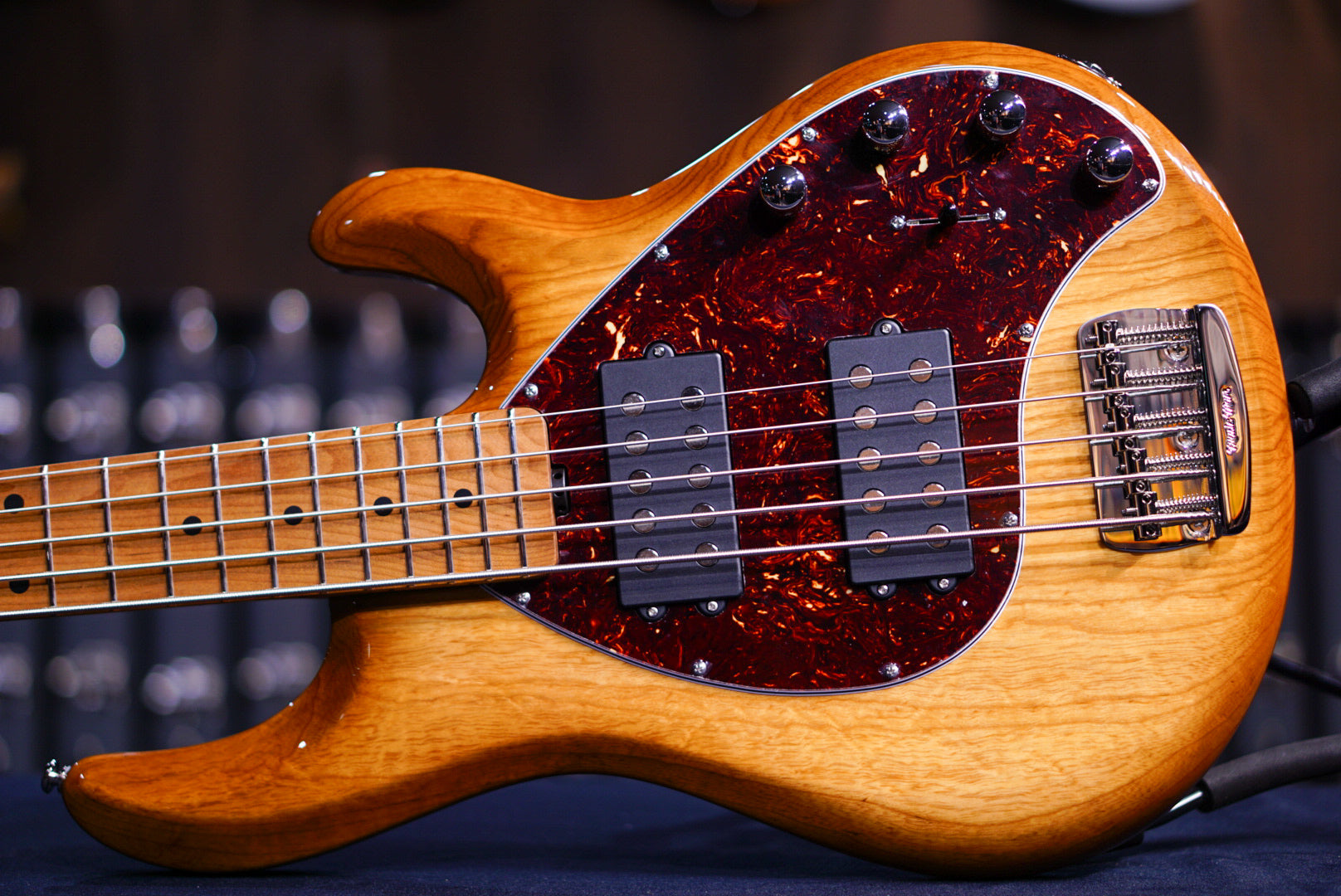 Ernie Ball Music man StingRay Special 5 HH hot honey K03447