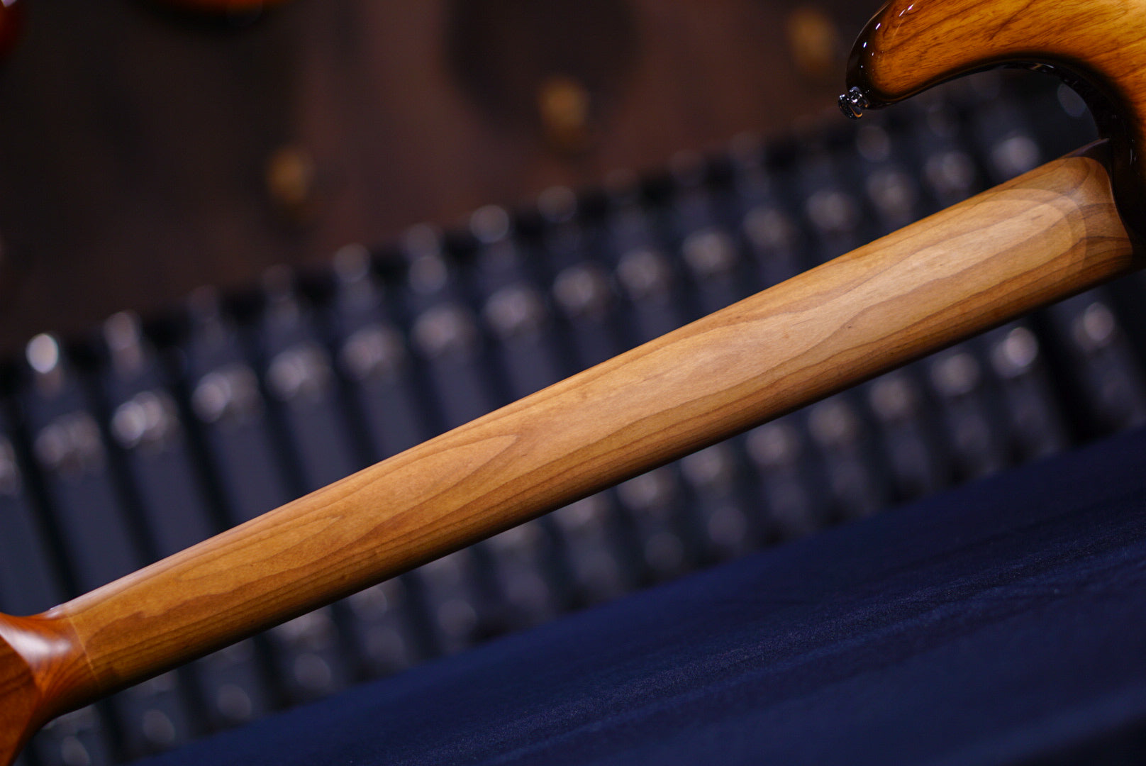 Ernie Ball Music man StingRay Special 5 HH hot honey K03447