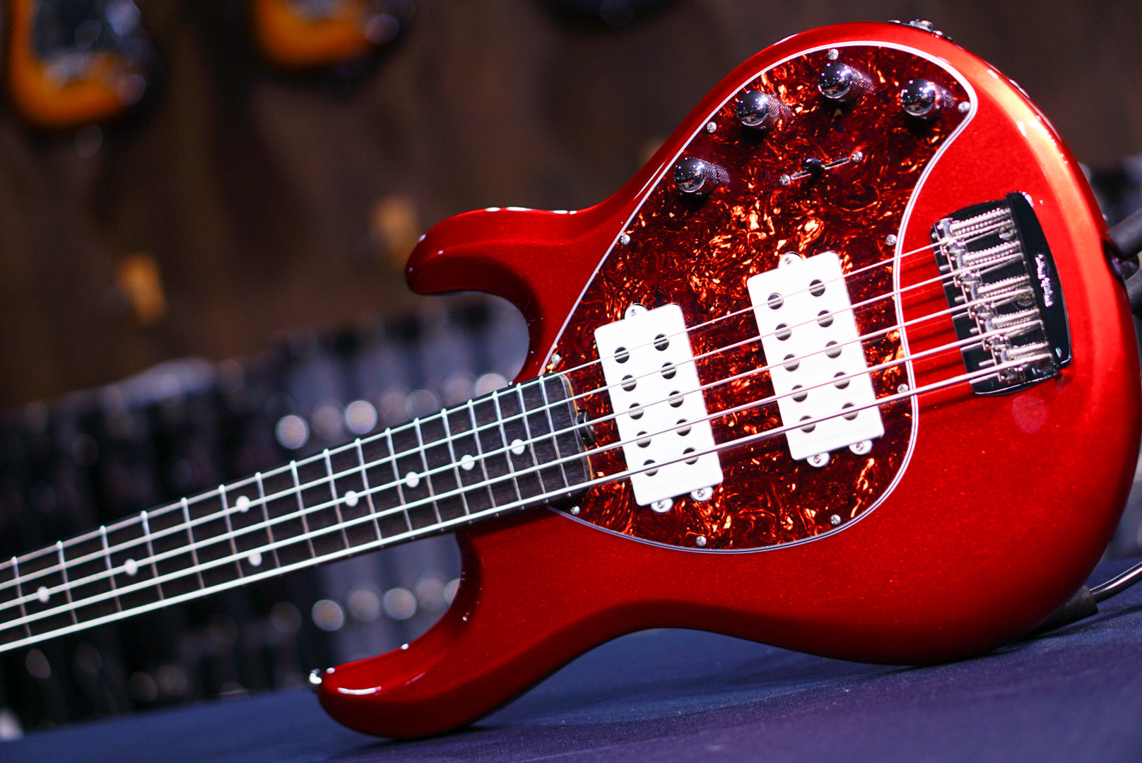 Ernie Ball Music Man StingRay Special 5 HH candyman K04958