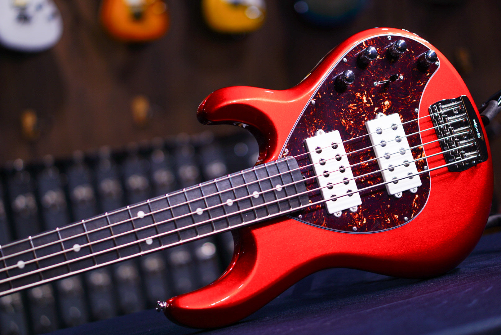 Ernie Ball Music Man StingRay Special 5 HH candyman K04958