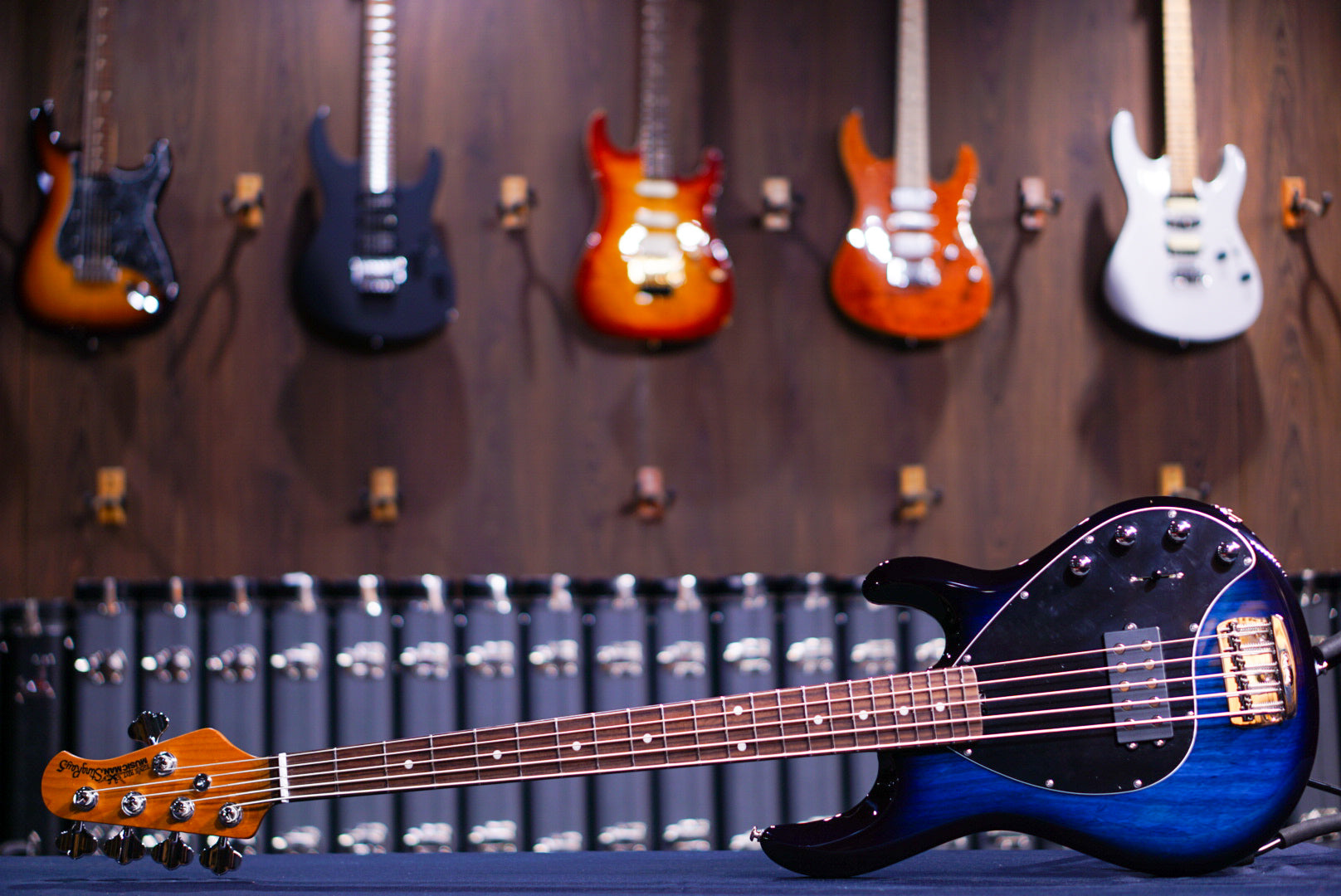 Ernie Ball Music Man StingRay Special 5 HH Pacific Blue Burst K02700