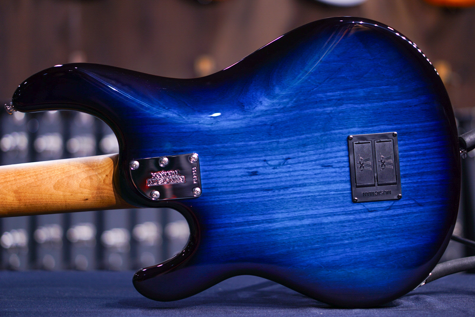 Ernie Ball Music Man StingRay Special 5 HH Pacific Blue Burst K02700