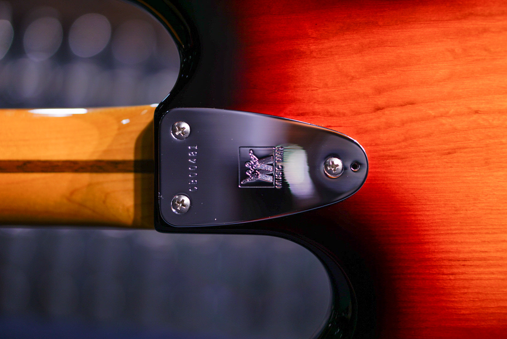 Ernie Ball Music Man Retro '70s StingRay 4 Bass Vintage Burst CB00481