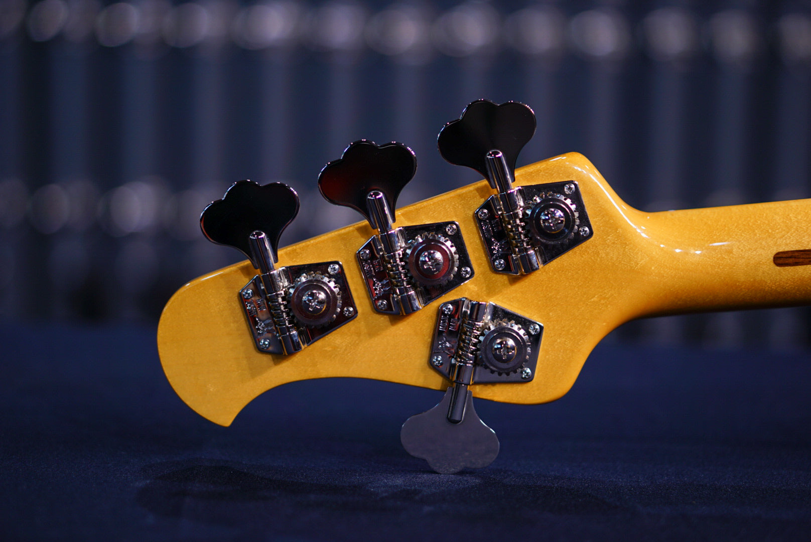 Ernie Ball Music Man Retro '70s StingRay Bass Black CB00624