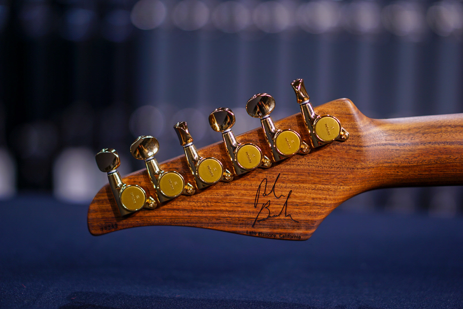 SUHR REB BEACH STANDARD SIGNATURE SERIES 77342