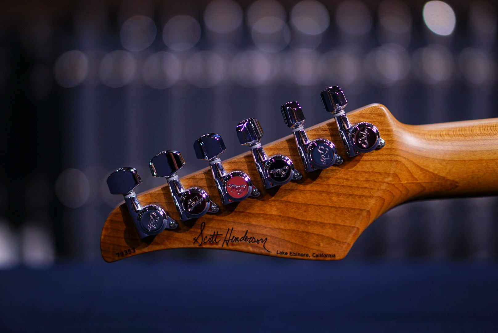 SUHR SCOTT HENDERSON SIGNATURE SERIES GUITAR OLYMPIC WHITE 79353