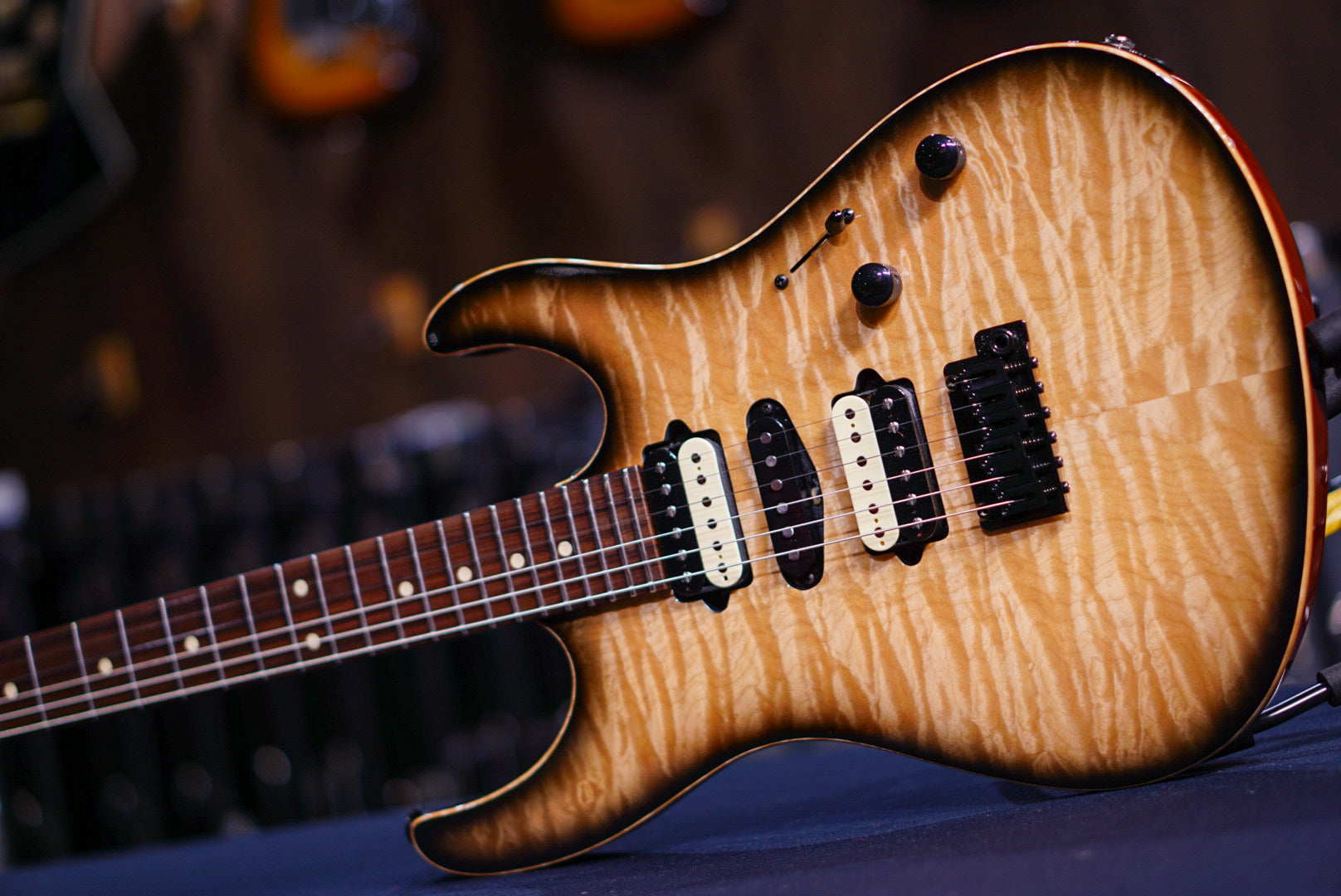 Suhr modern custom black burst hiendguitar special run 77867