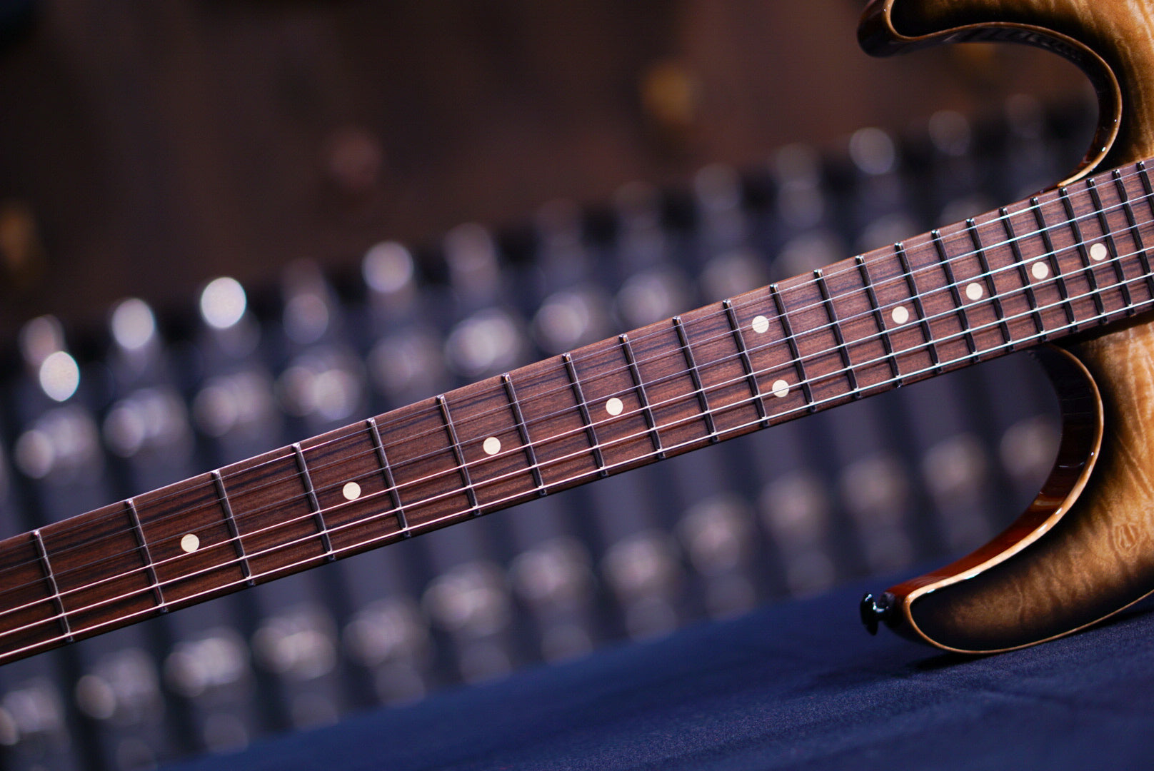 Suhr modern custom black burst hiendguitar special run 77867