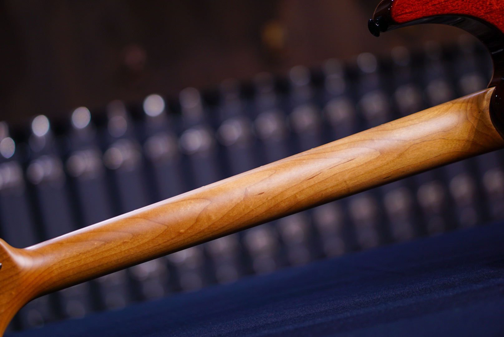 Suhr modern custom black burst hiendguitar special run 77867