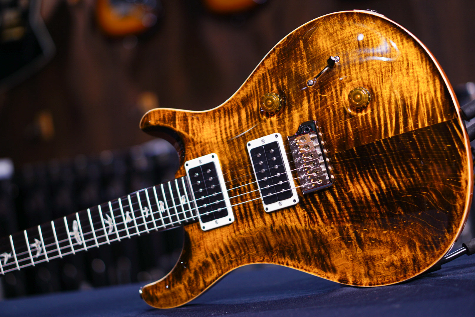 PRS CUSTOM 24 YELLOW TIGER 24 0377640
