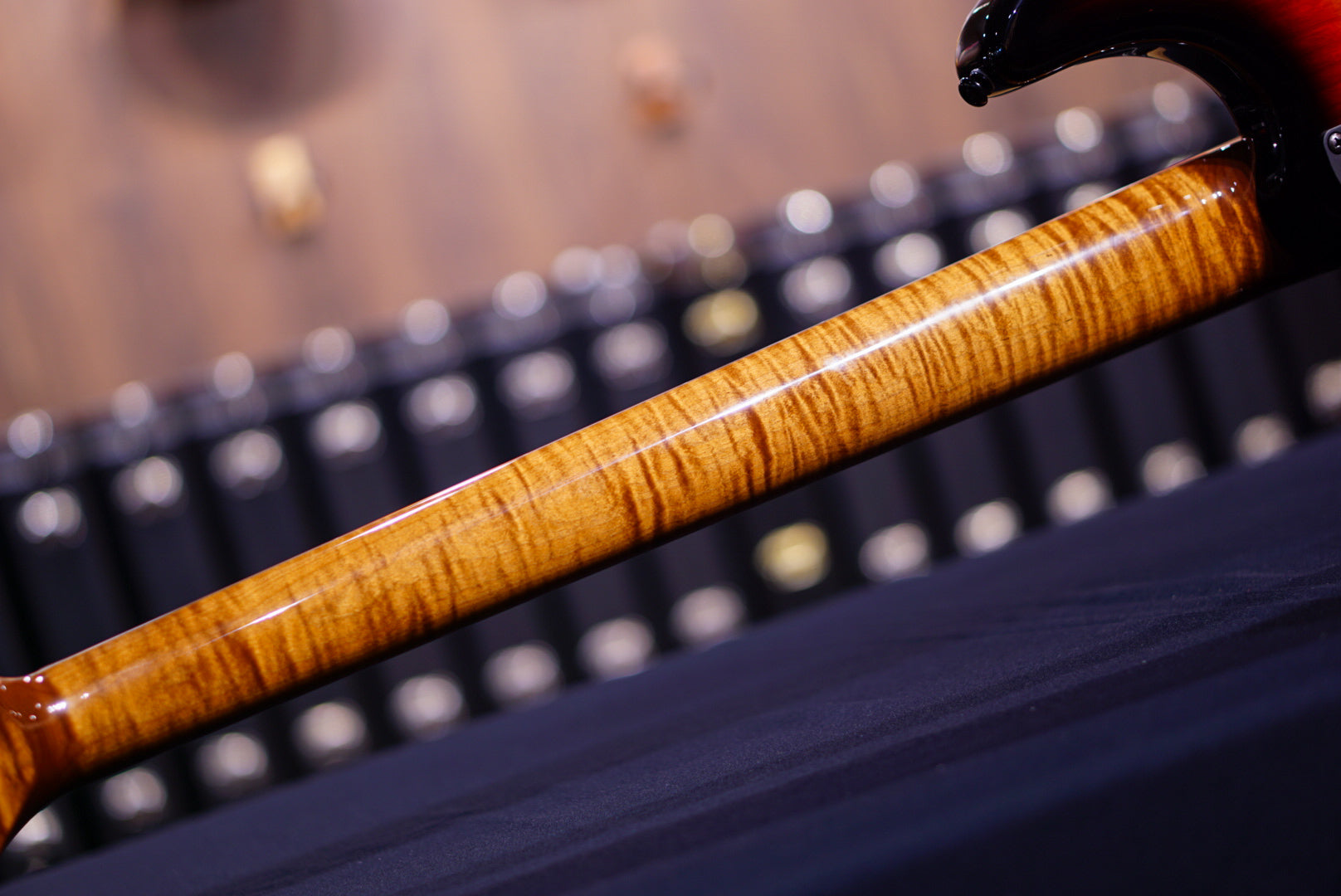 Ernie ball Musicman Stingray 5 35TH anniversary H spalted sunburst K00257 - HIENDGUITAR Musicman bass