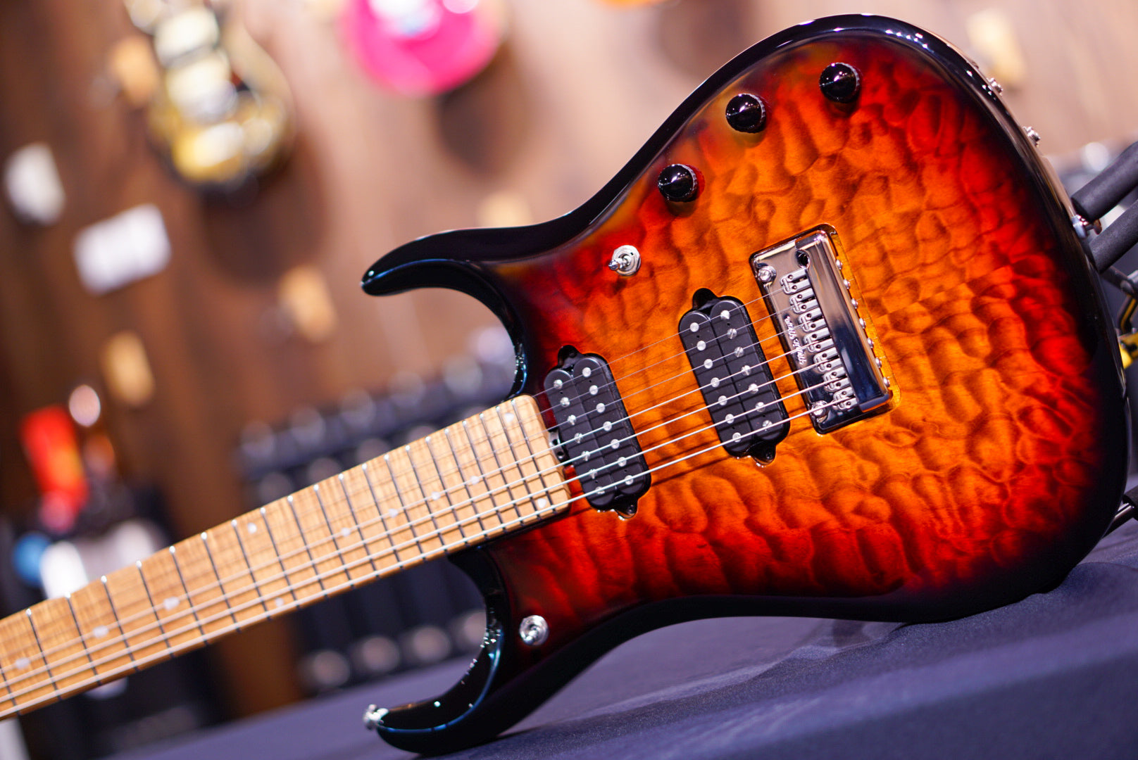 Ernie ball Musicman JP15 7 tiger eye quilt top F99779 - HIENDGUITAR Musicman GUITAR