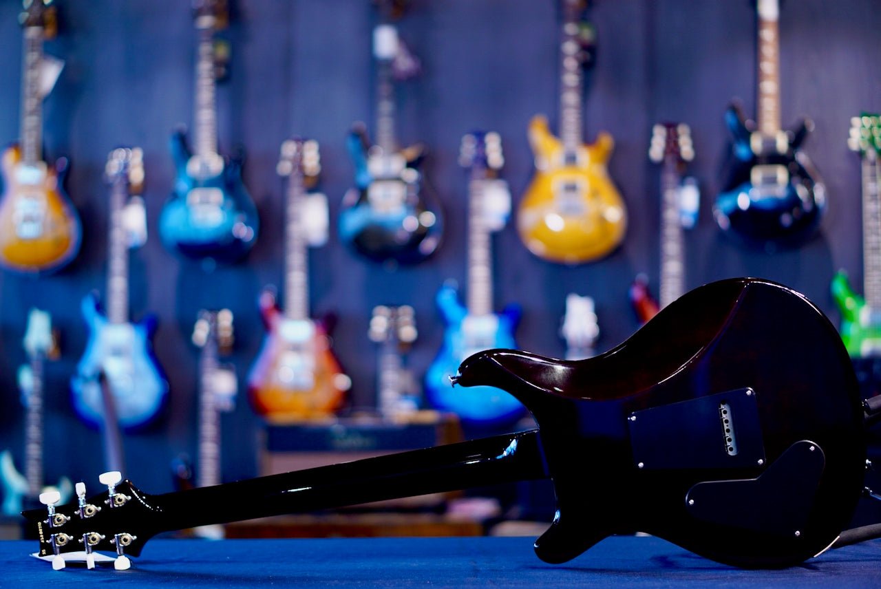PRS S2 Special Semi-Hollow Black Amber S2080710