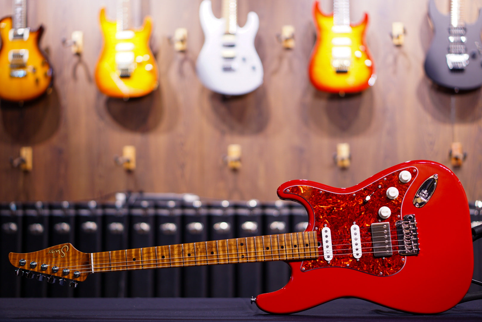 Suhr Classic custom antique dakota red 77631 - HIENDGUITAR SUHR GUITAR