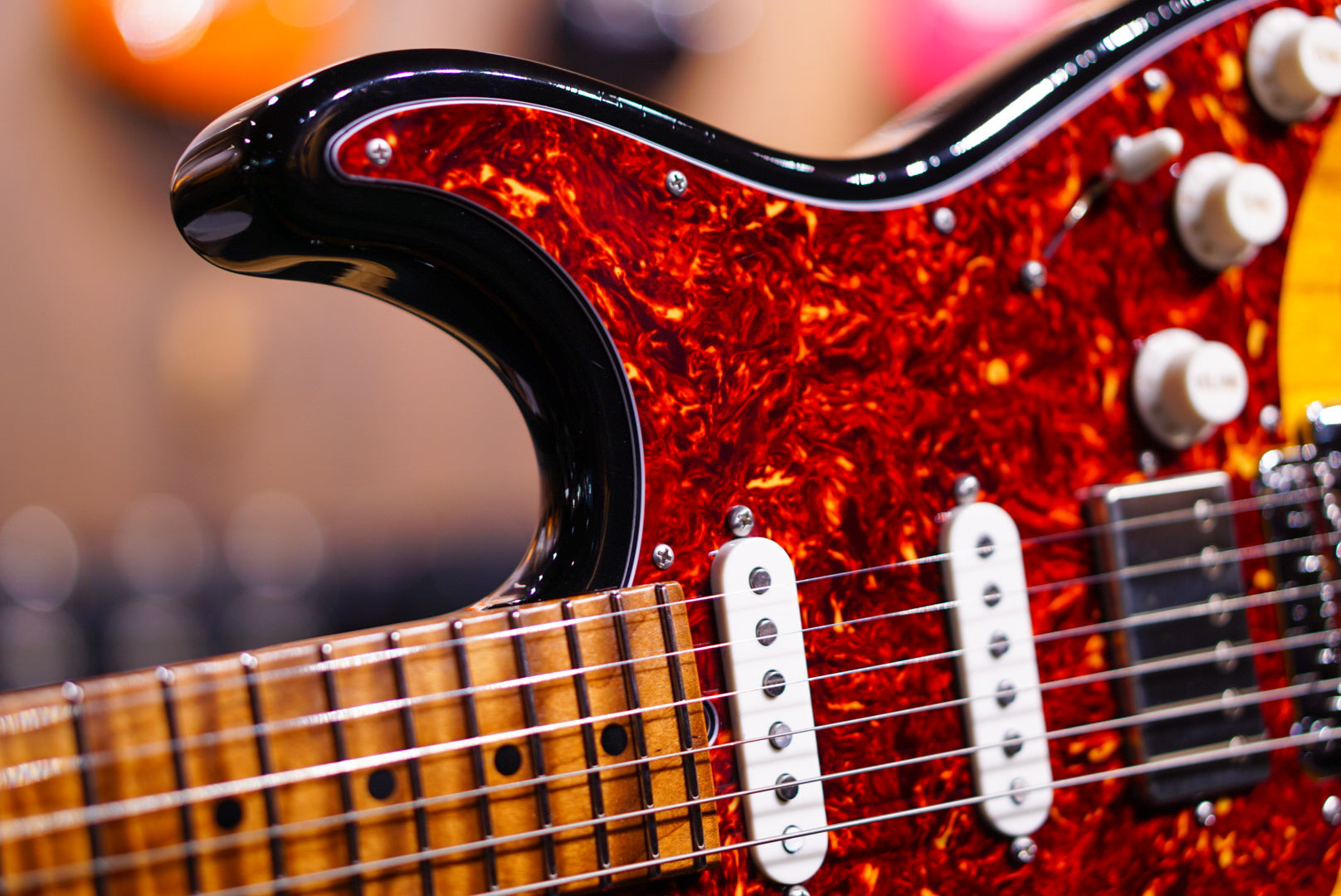 Suhr Classic custom antique 3 tone sunburst 77630 - HIENDGUITAR SUHR GUITAR