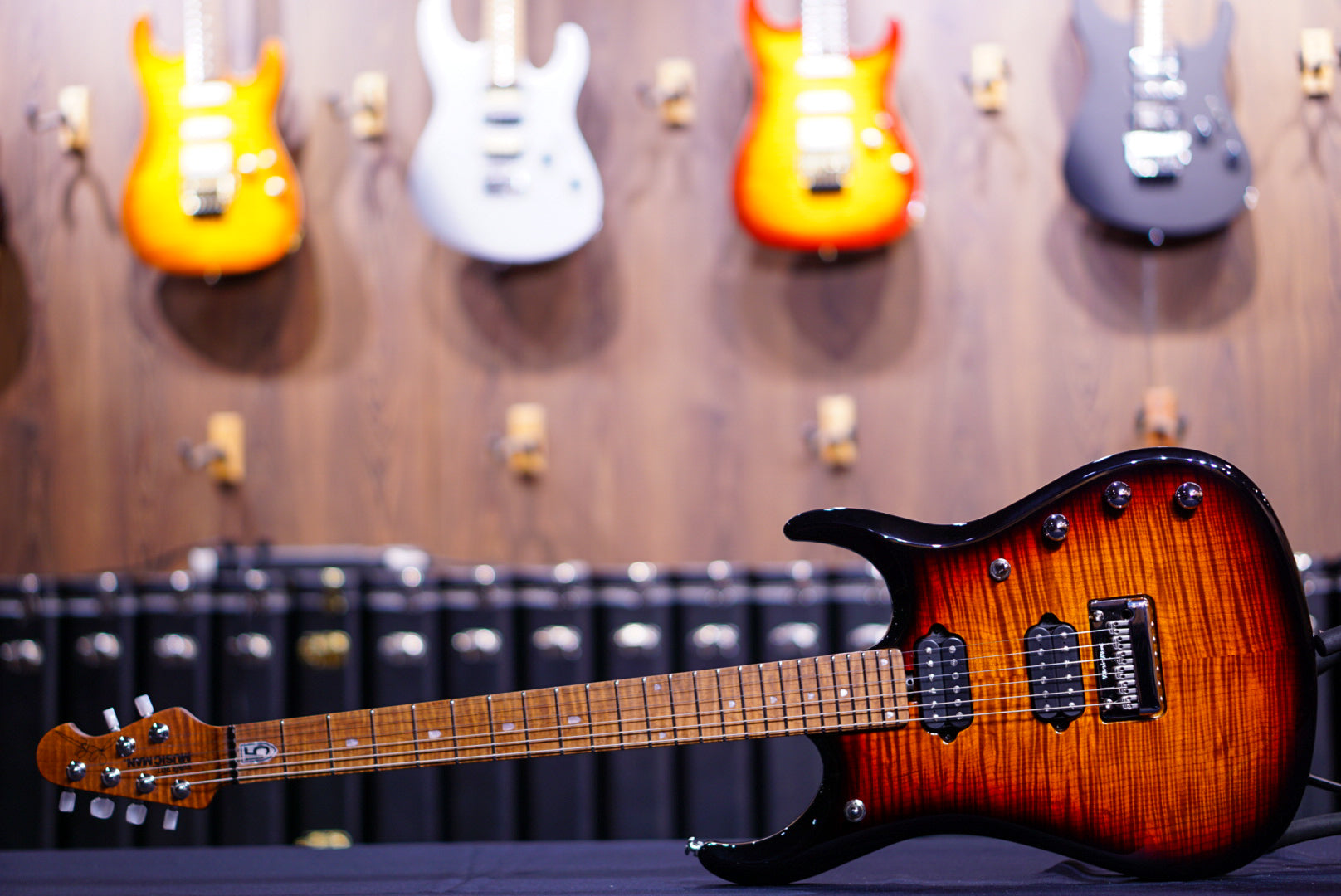 Ernieball Musicman JP15 tiger eye flame top H04966 - HIENDGUITAR Musicman GUITAR