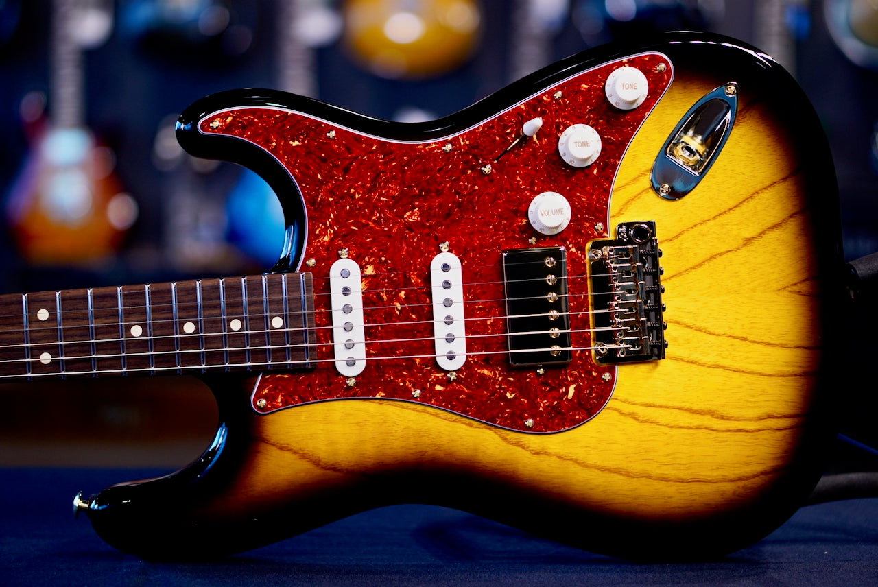 Suhr Classic S Custom 2 Tone Tobacco Sunburst Rosewood Neck & Gold Package 85893