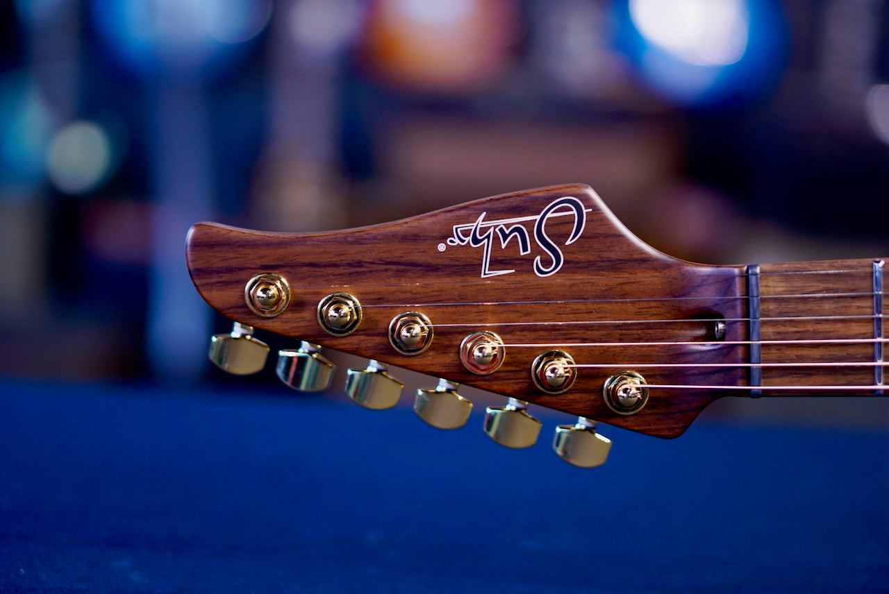 Suhr Classic S Custom 2 Tone Tobacco Sunburst Rosewood Neck & Gold Package 85893