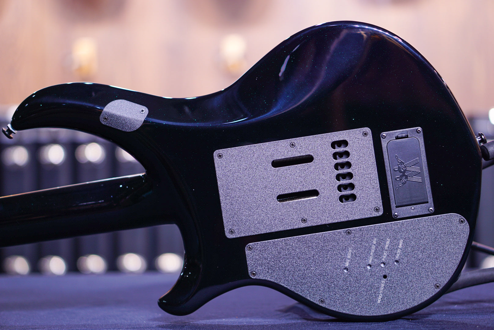 Ernieball Musicman Majesty 6 emerald sky M017047 - HIENDGUITAR Musicman GUITAR