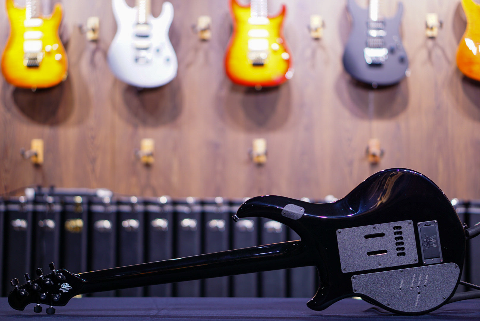 Ernieball Musicman Majesty 6 emerald sky M017047 - HIENDGUITAR Musicman GUITAR