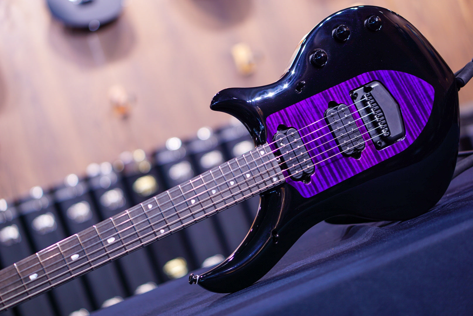 Ernieball Musicman Majesty 6 Wisteria Blossom M017087 - HIENDGUITAR Musicman GUITAR