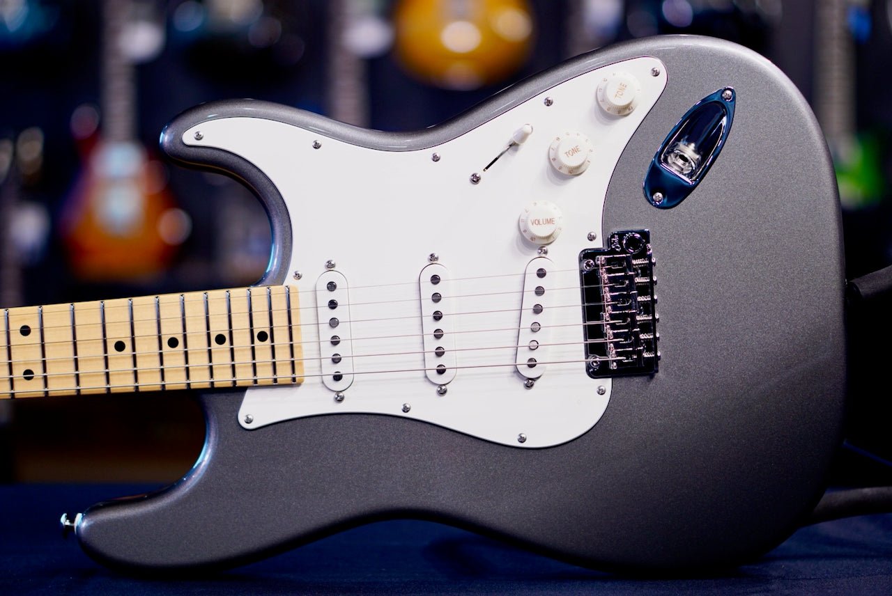 Suhr Limited Edition Classic S Pewter Metallic SSS Maple 84923