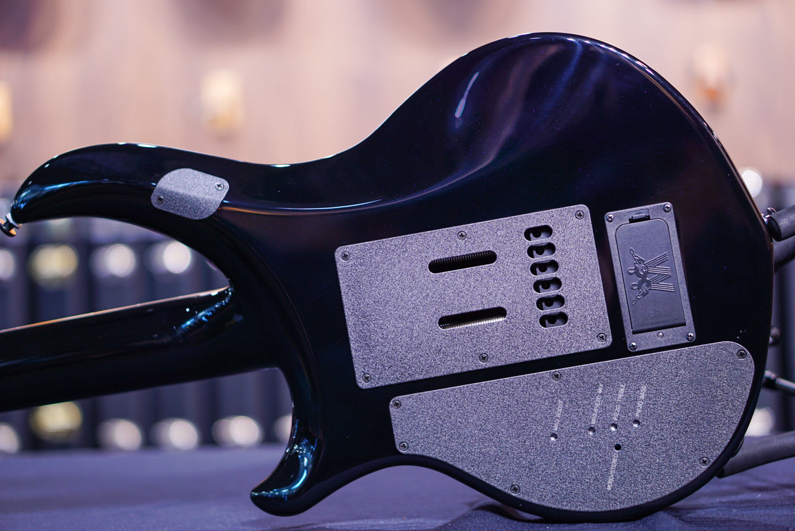 Ernieball Musicman Majesty 6 Wisteria Blossom M017087 - HIENDGUITAR Musicman GUITAR