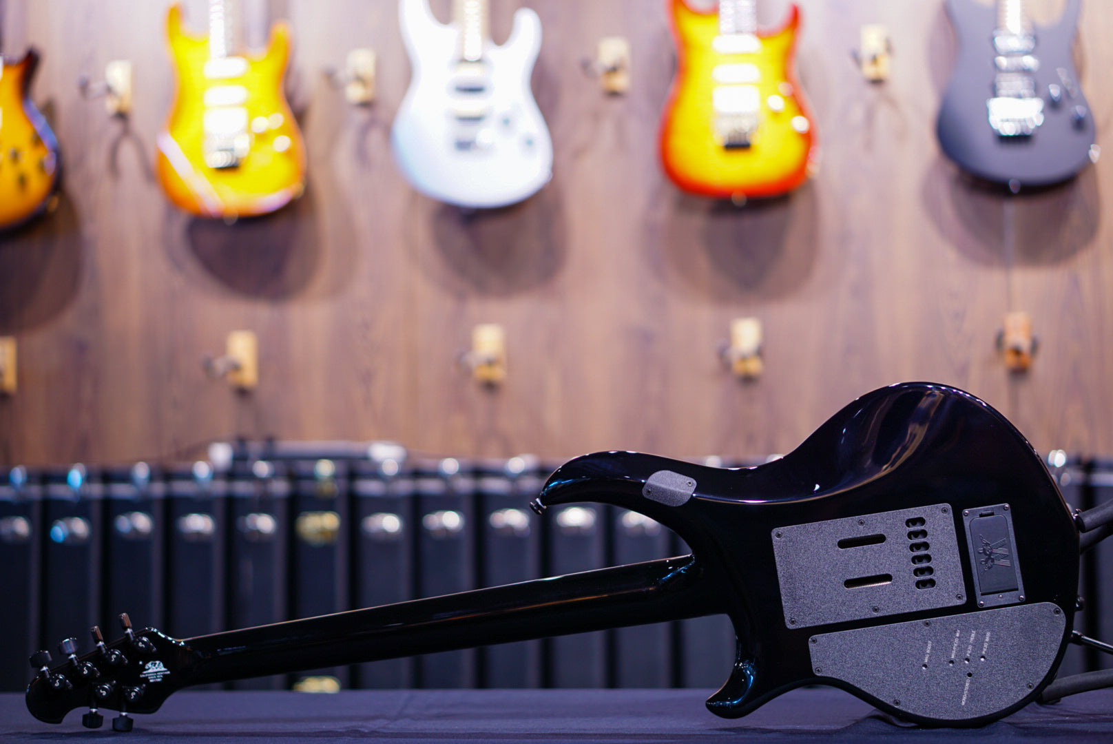 Ernieball Musicman Majesty 6 Wisteria Blossom M017087 - HIENDGUITAR Musicman GUITAR