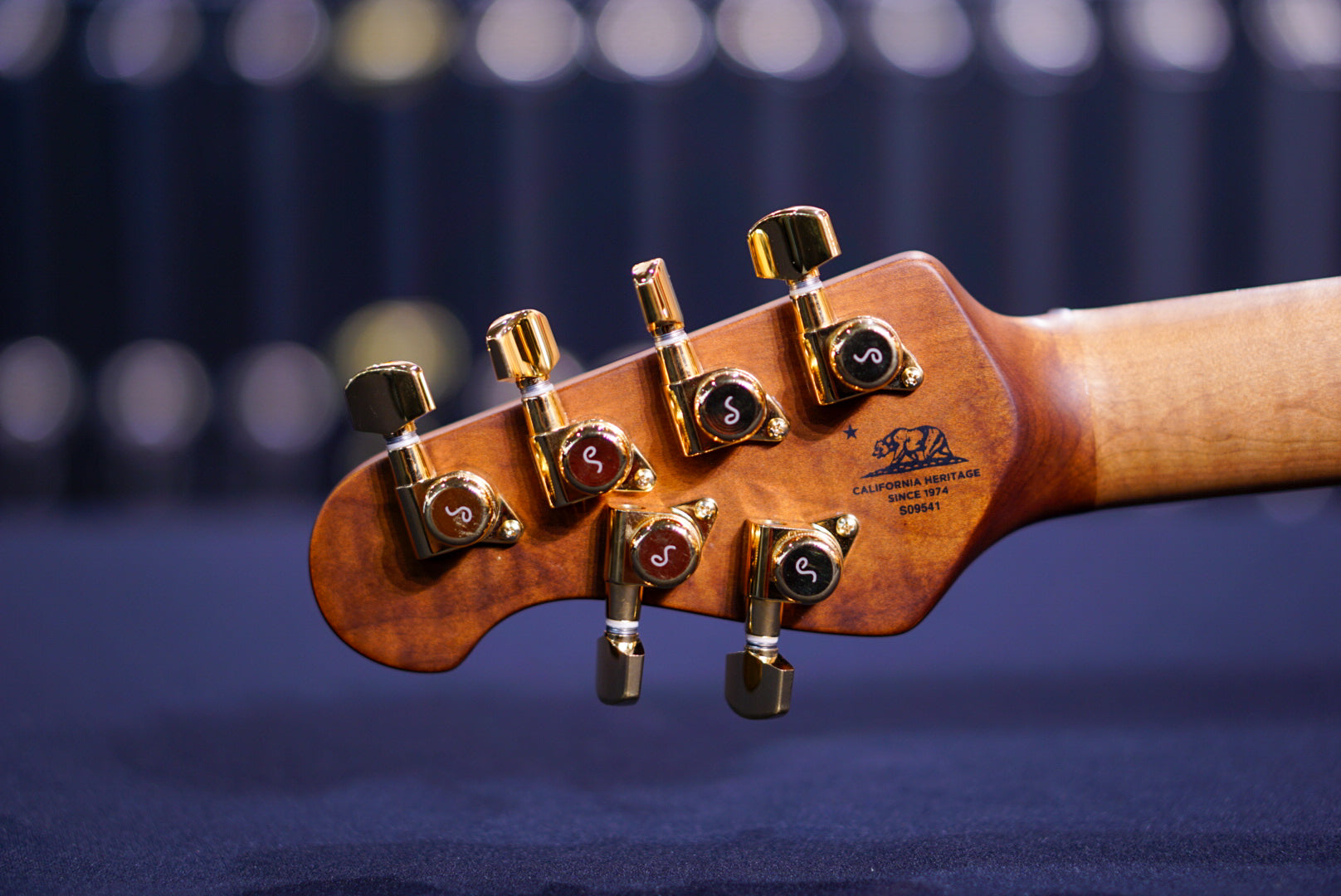 Ernieball musicman Jason Richardson 6-string Cutlass Majora Purple S09541 - HIENDGUITAR Musicman GUITAR