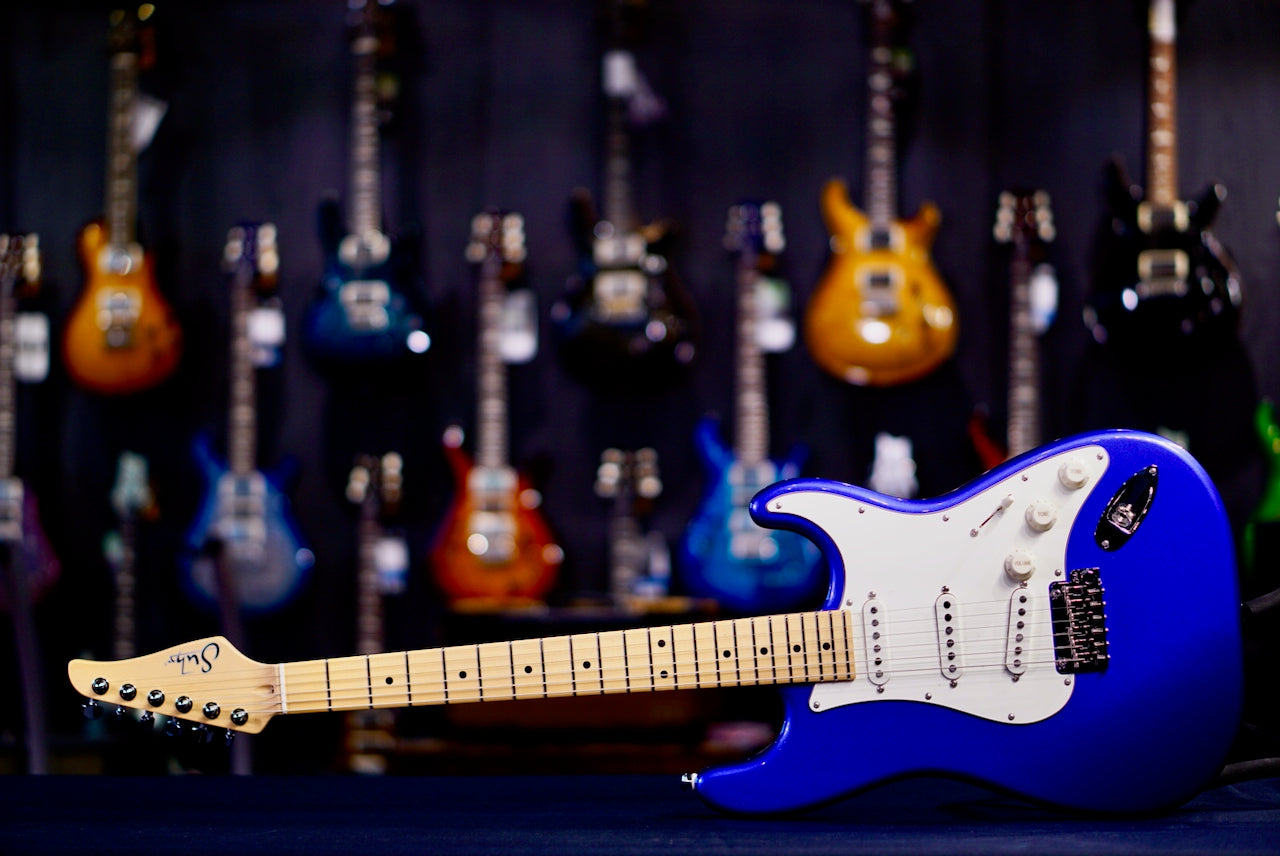 Suhr Limited Edition Classic S Indigo Metallic SSS Maple 84910