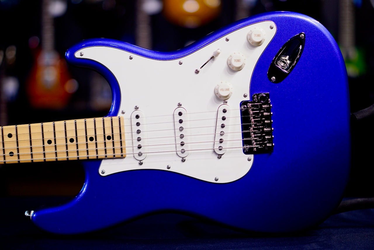 Suhr Limited Edition Classic S Indigo Metallic SSS Maple 84910