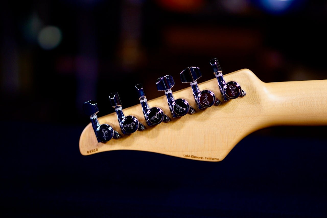 Suhr Limited Edition Classic S Indigo Metallic SSS Maple 84910