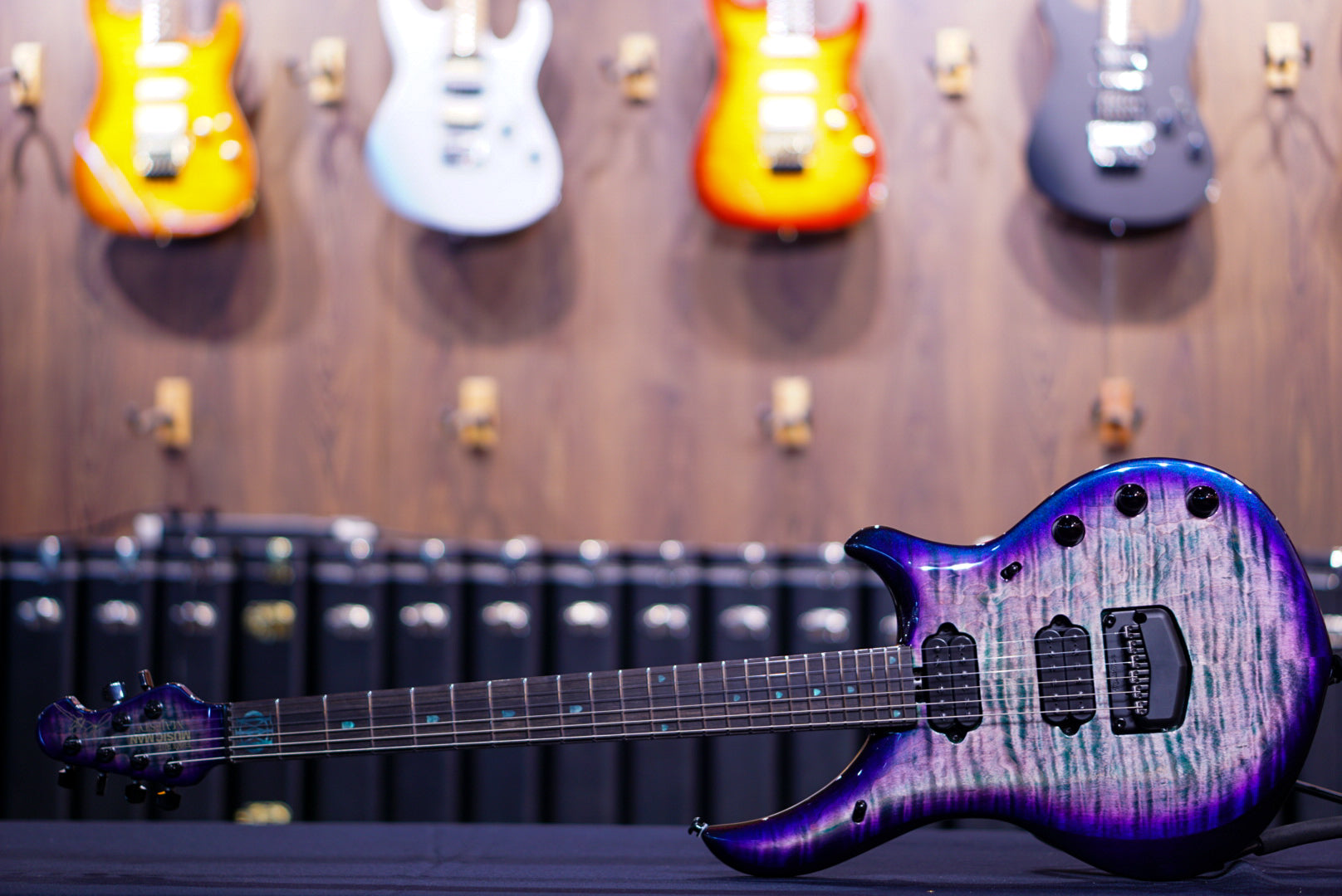 Ernie Ball Music Man John Petrucci Limited-edition Maple Top Majesty 6-string Crystal Amethyst M017074 - HIENDGUITAR Musicman GUITAR