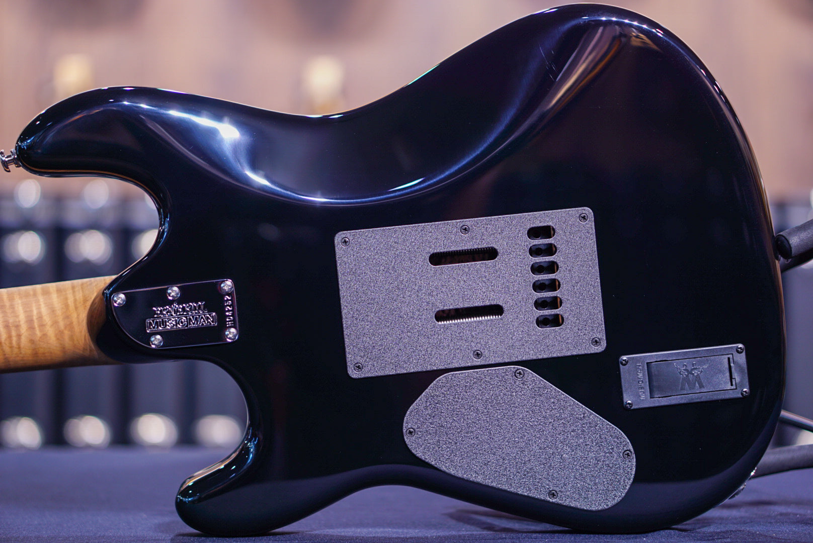 Ernie Ball Music Man sabre HT yucatan blue H04252 - HIENDGUITAR Musicman GUITAR