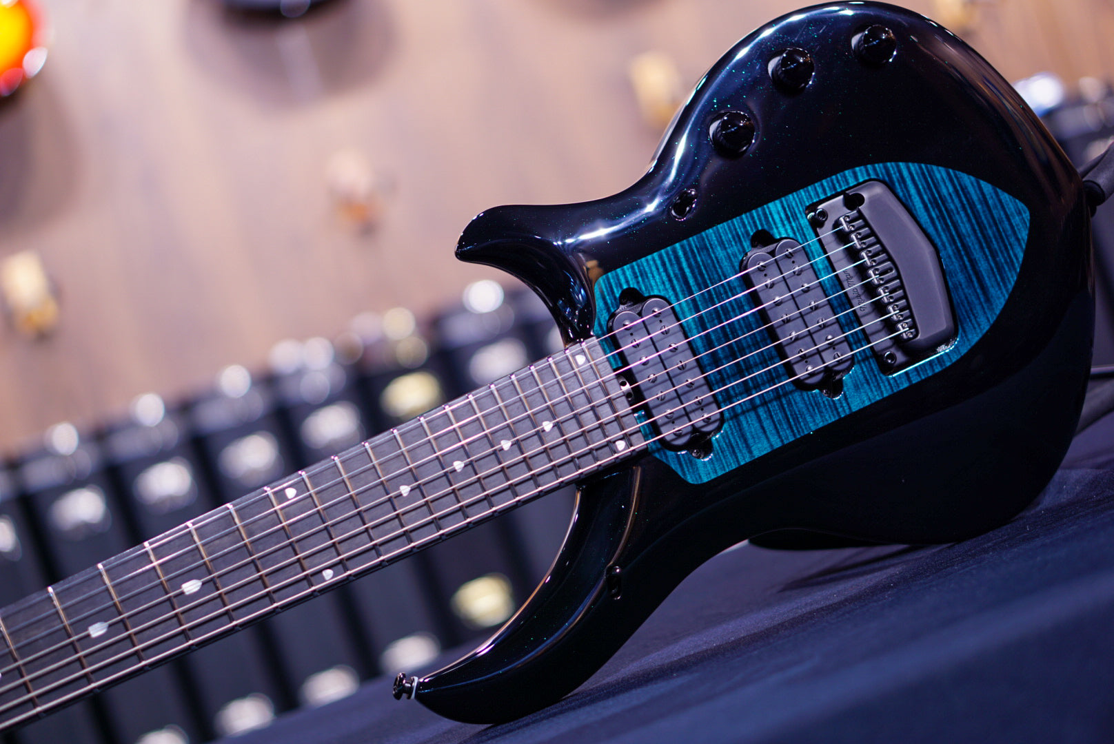 Ernieball Musicman Majesty 7 emerald sky M017095 - HIENDGUITAR Musicman GUITAR